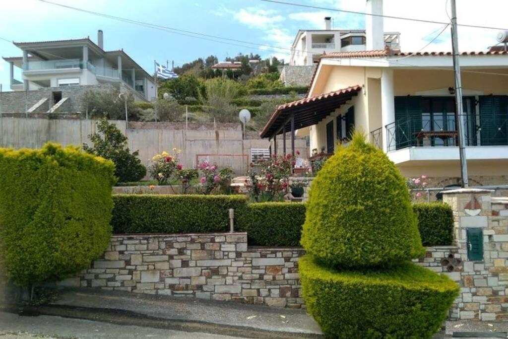 Villa Roses-Mourteri Luaran gambar